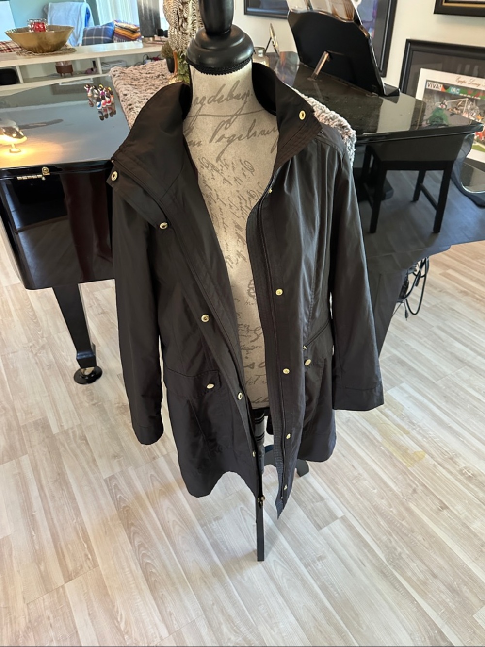 Cole hann jacket brand new weather proof beautiful